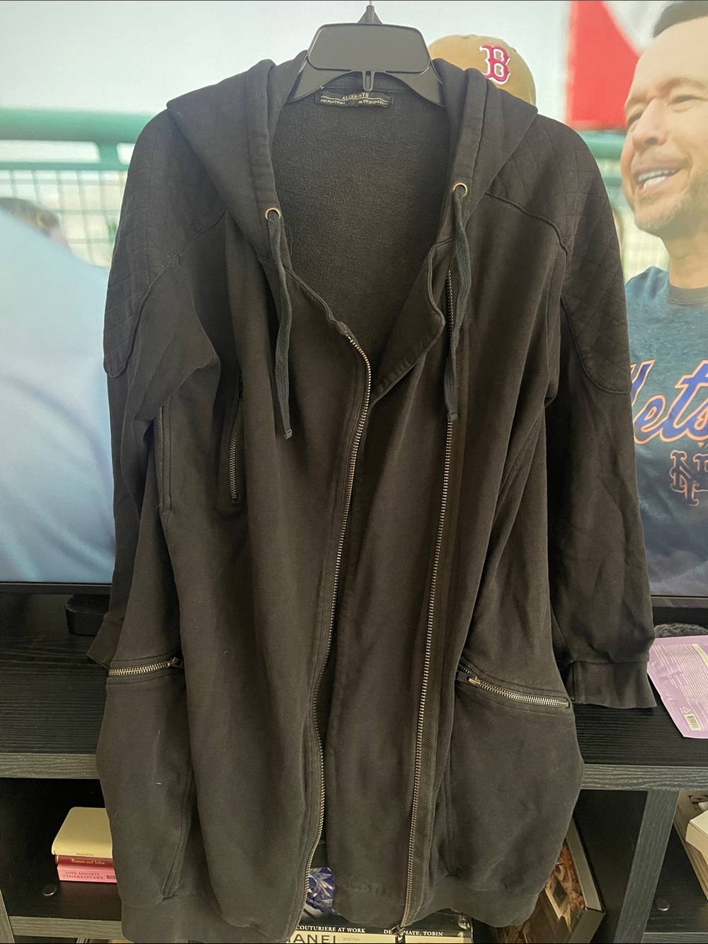 Black Zip-Front Hooded sweatshirt/dress us 6